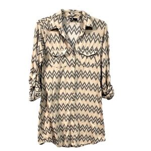 Ultra Flirt Tan & Chevron Button Down Dress Size Large